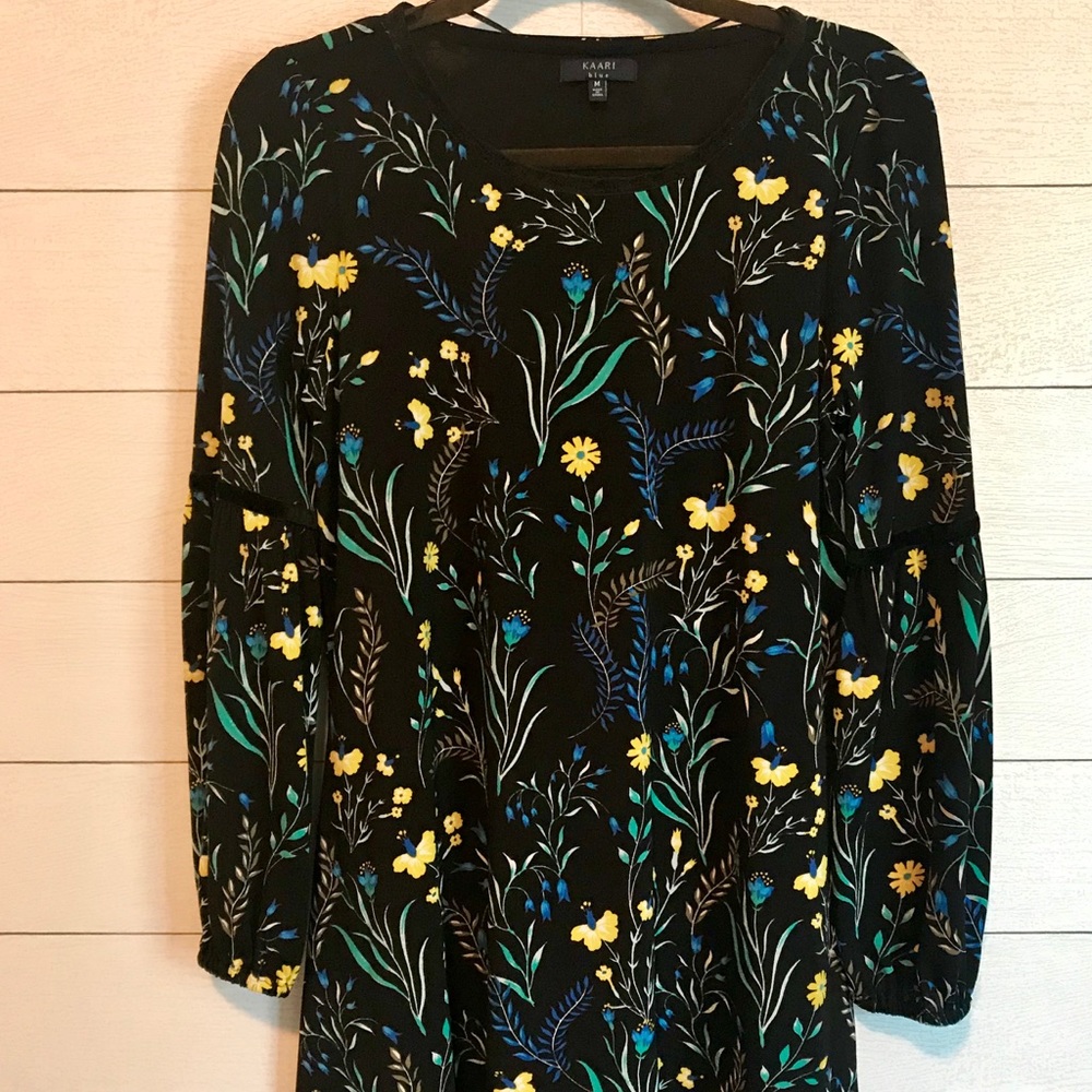 Kaari Blue long sleeve dress